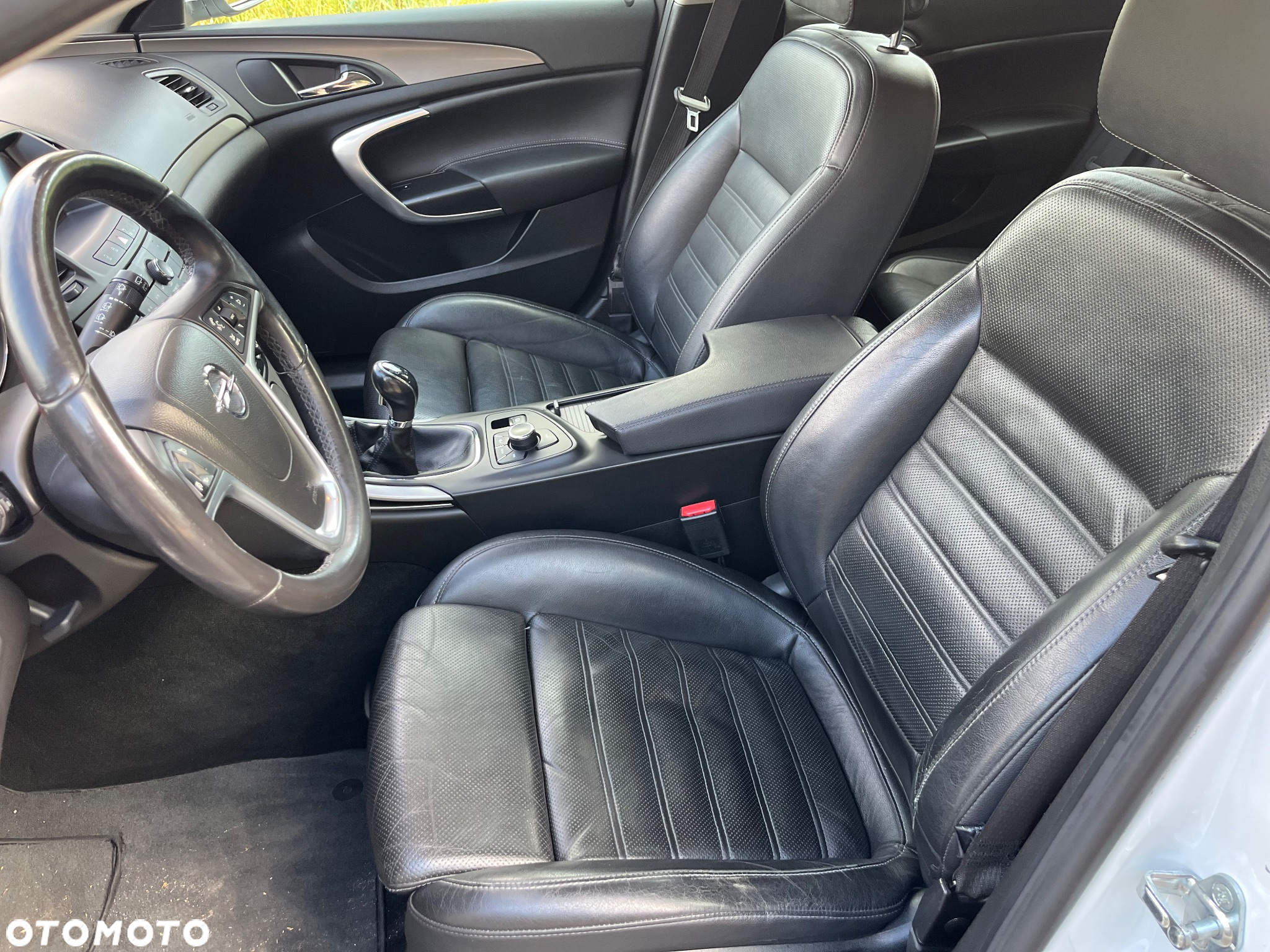 Opel Insignia 2.0 CDTI - 12