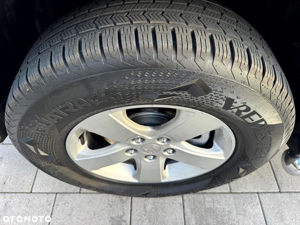 Suzuki Grand Vitara 1.6 Comfort - 22