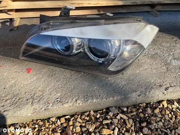 Lampa przednia lewa BMW X1 E84 lift 2009 - 2015