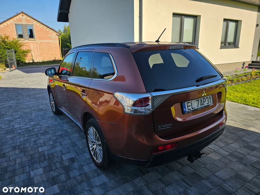 Mitsubishi Outlander 2.0 Intense + CVT - 8