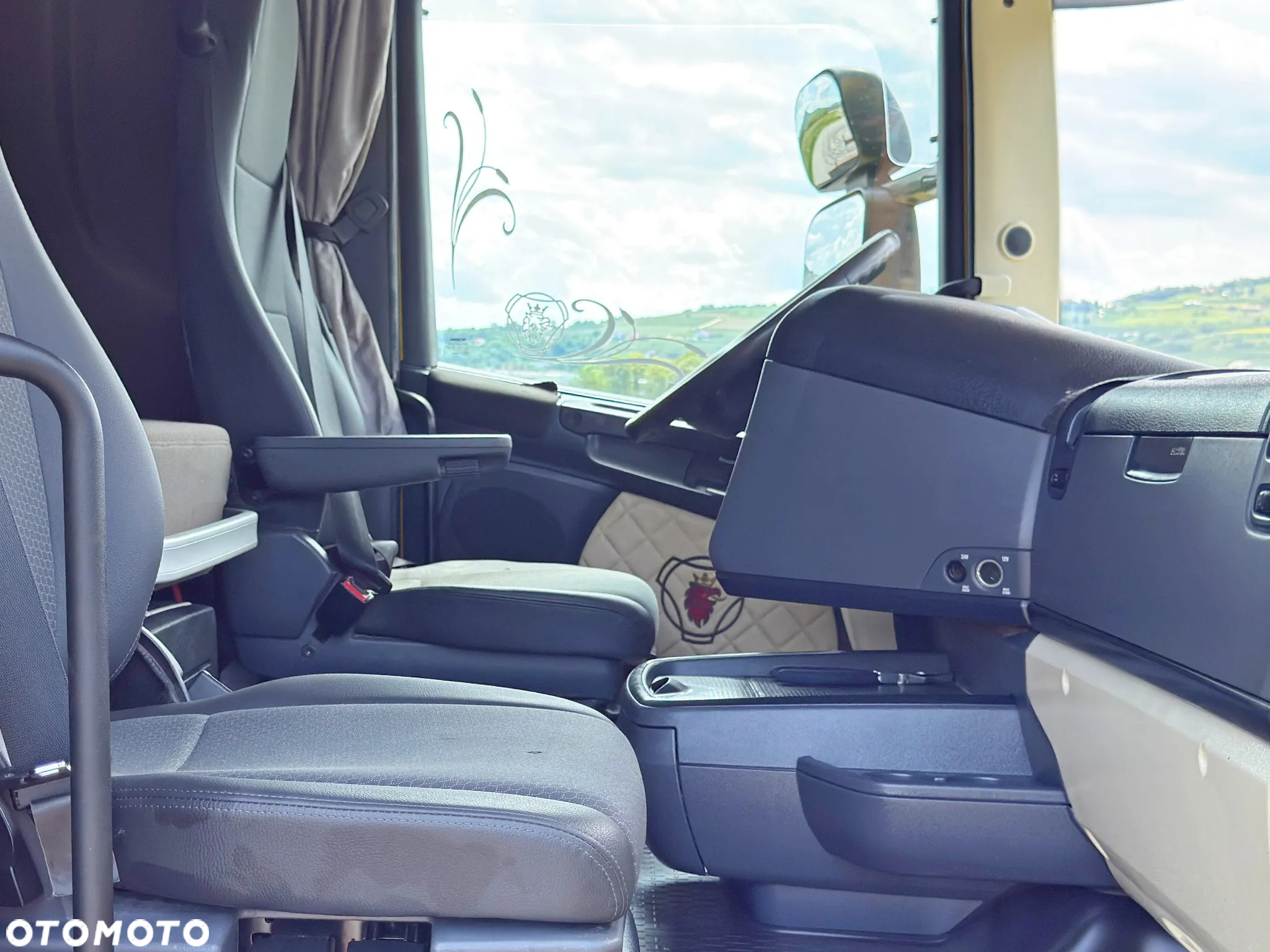 Scania R 620 * Ciągnik siodłowy * PK 42002 - SHD + PILOT / 6x4 * STAN BDB - 11