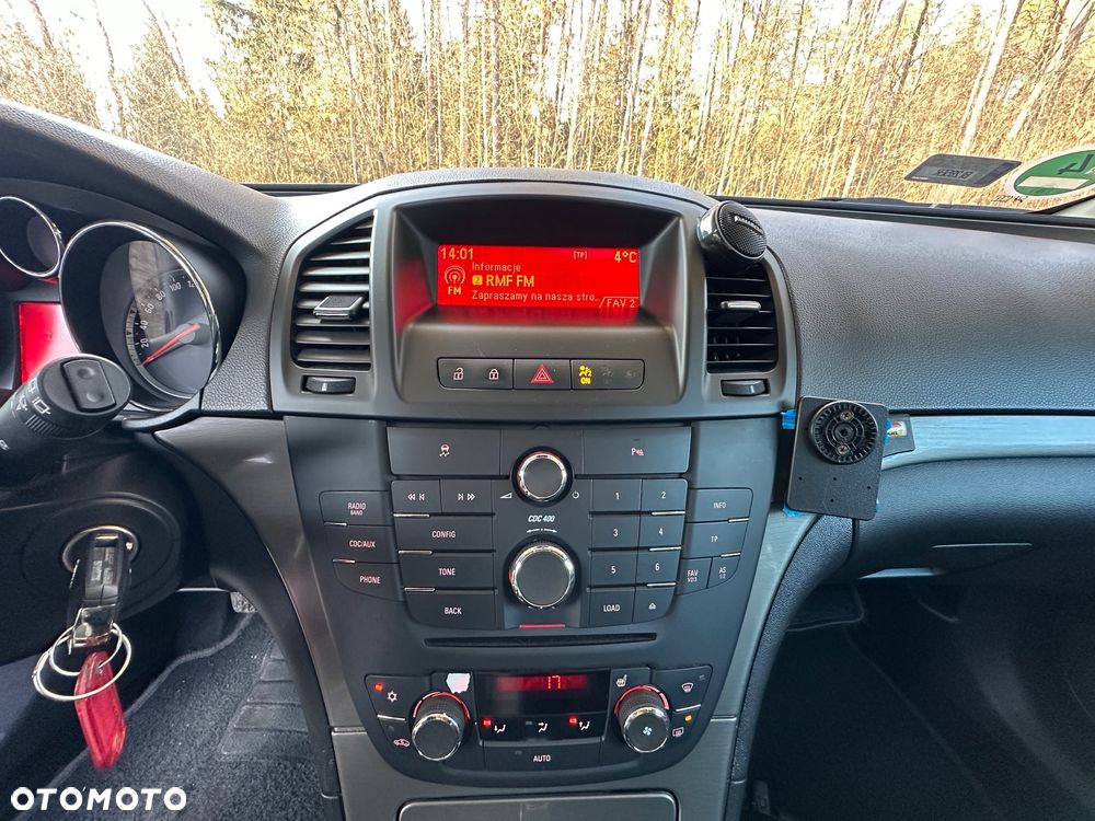 Opel Insignia - 26