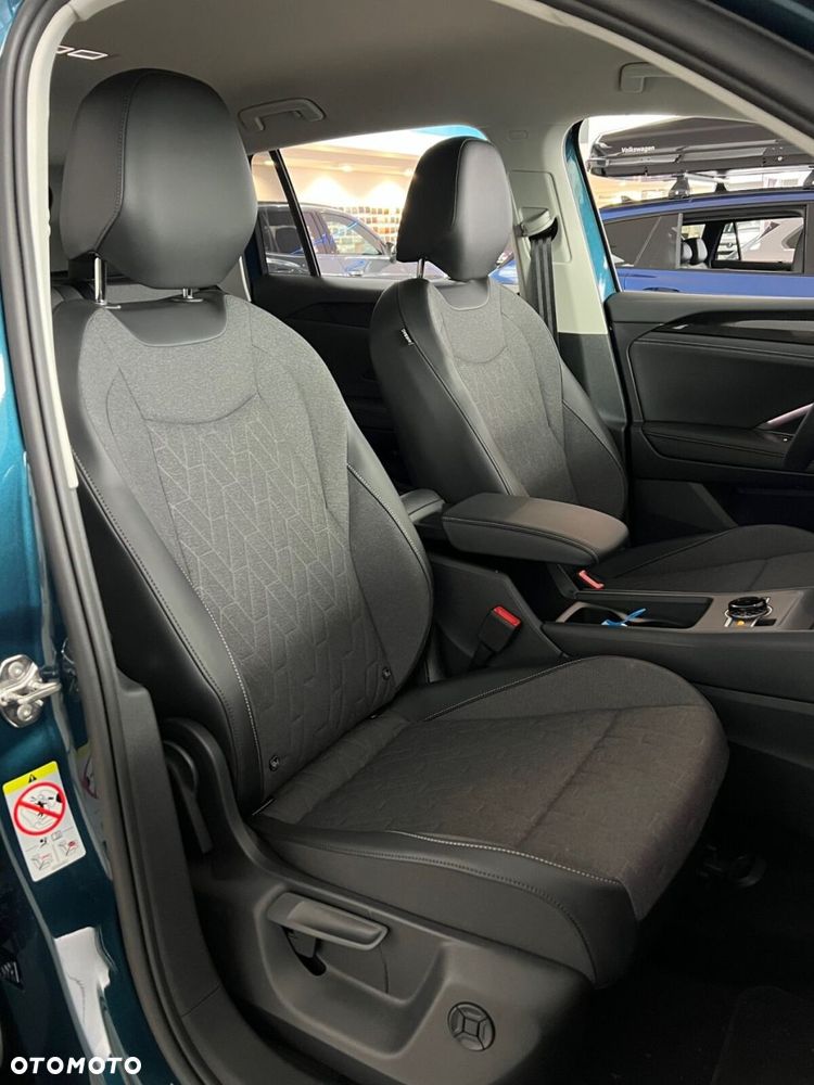 Volkswagen Tiguan - 6