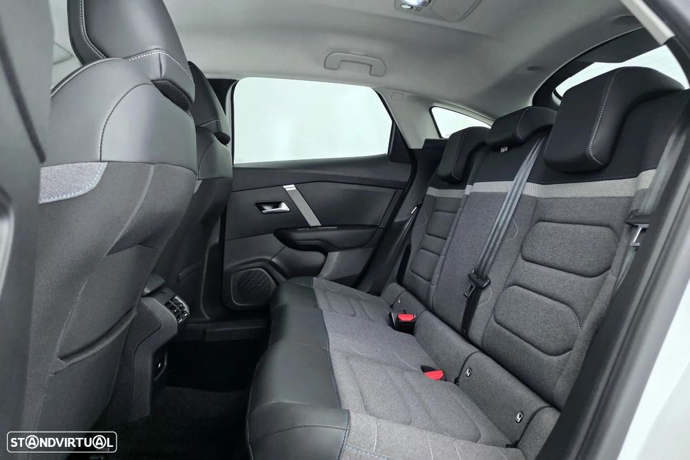 Citroën C4 PureTech 130 Stop&Start EAT8 C-SERIES - 11