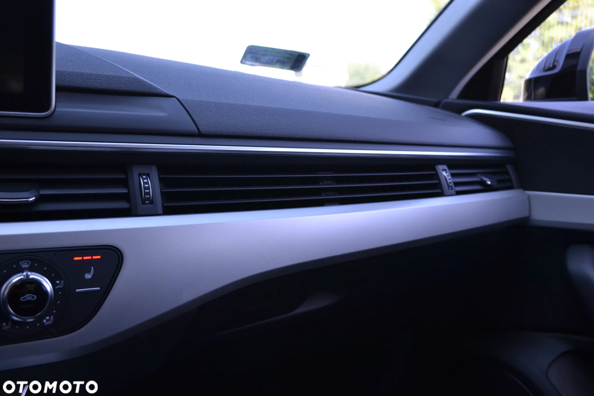 Audi A4 - 24