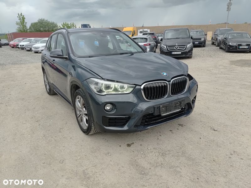 BMW X1 sDrive18i Advantage - 2