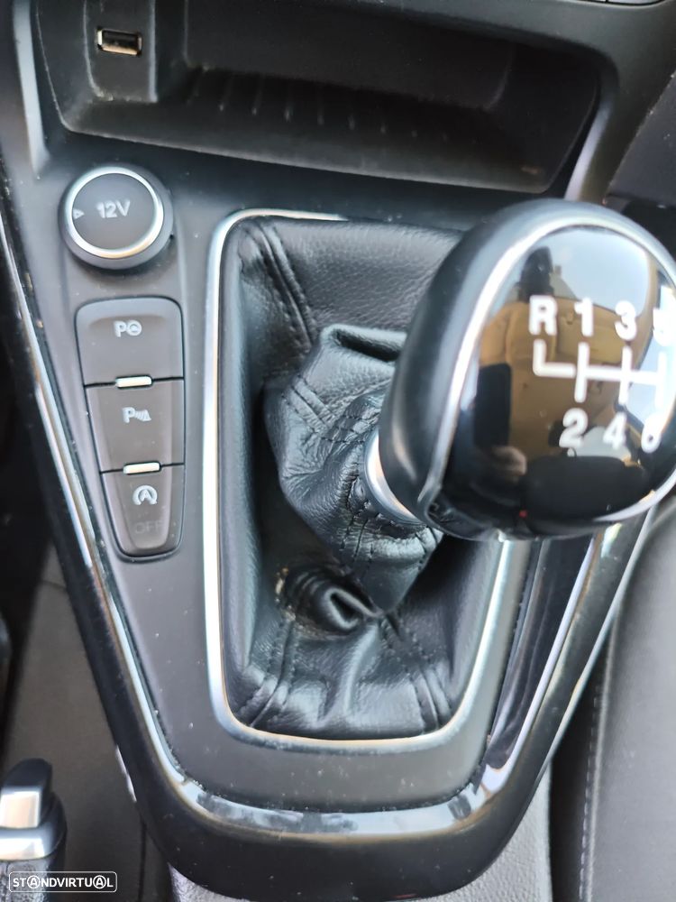 Ford Focus SW 1.5 TDCi Titanium - 9