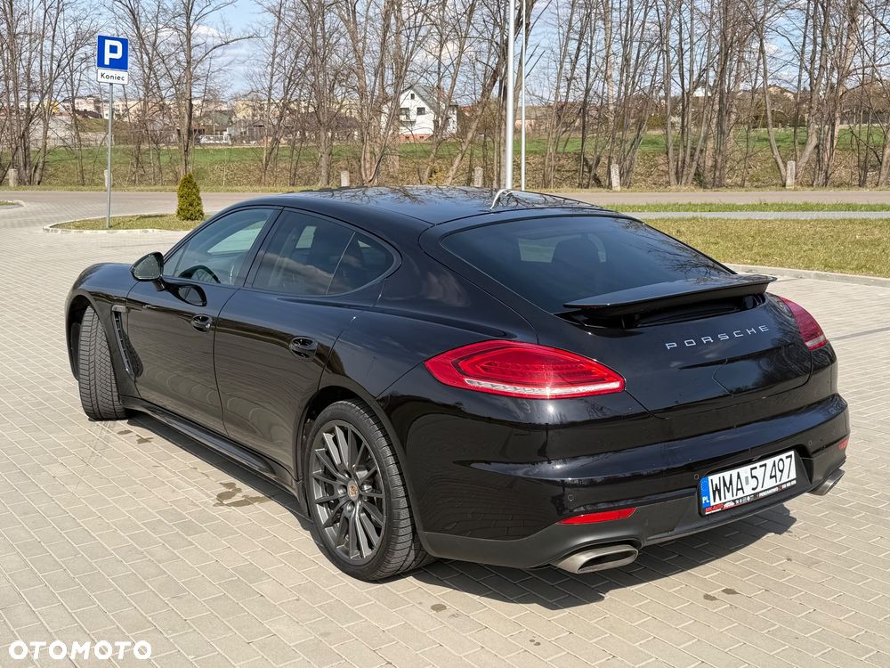 Porsche Panamera Platinum Edition - 5
