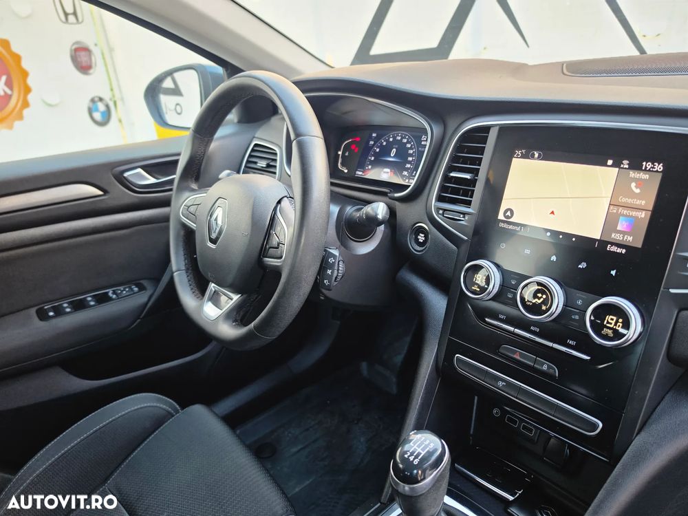 Renault Megane BLUE dCi Limited - 8