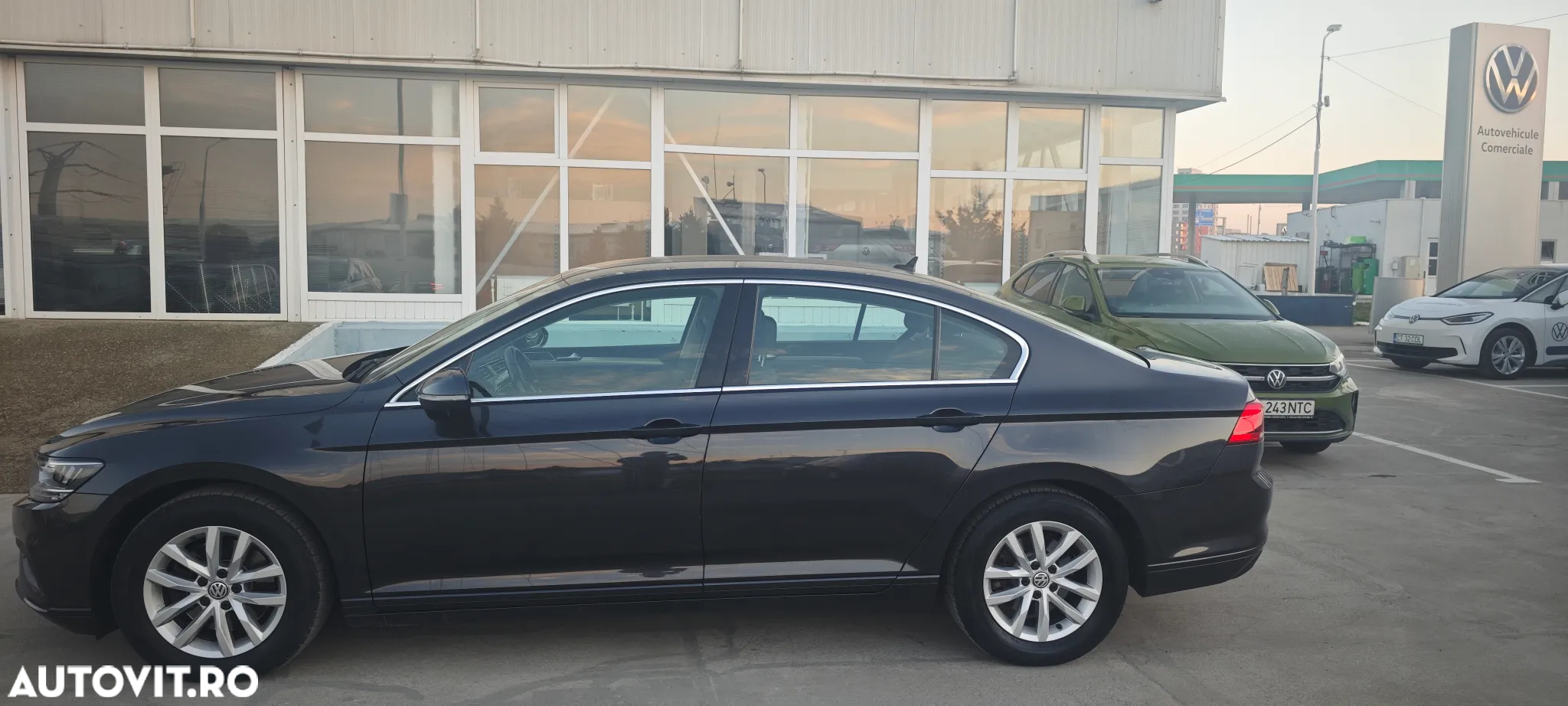 Volkswagen Passat 2.0 TDI DSG Comfortline - 7