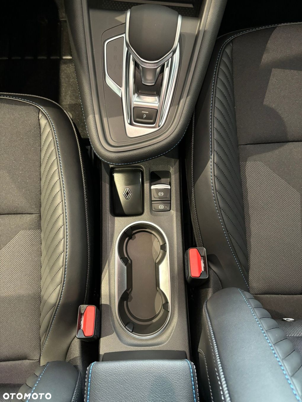 Renault Captur - 17