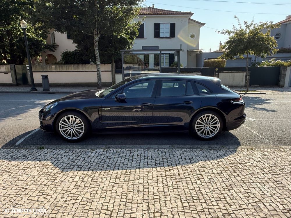 Porsche Panamera Sport Turismo 4 E-Hybrid - 15