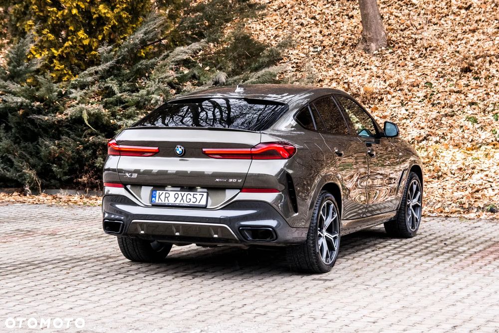 BMW X6 - 10