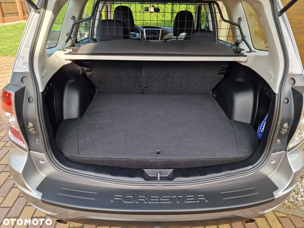 Subaru Forester 2.5 X Premium - 14