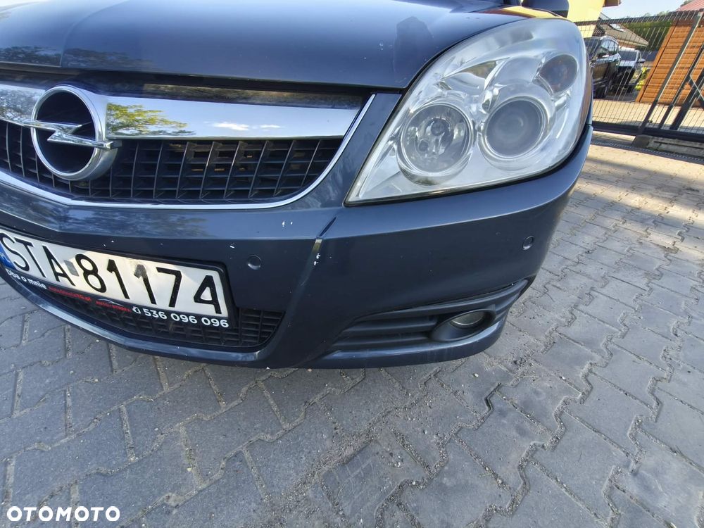Opel Vectra 3.0 V6 CDTI Cosmo - 28