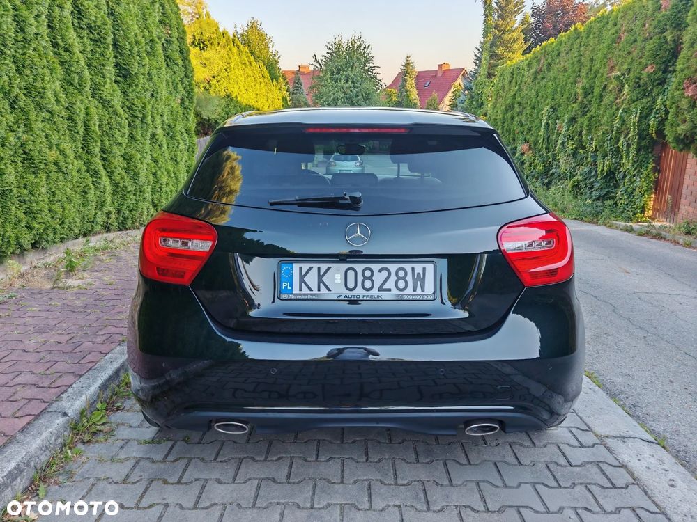 Mercedes-Benz Klasa A 180 d 7G-DCT Urban - 7