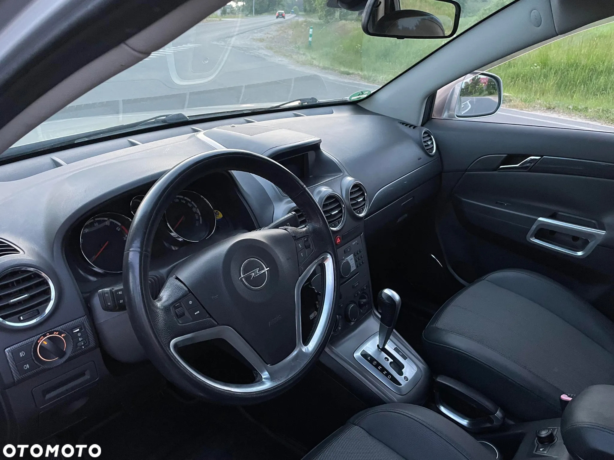 Opel Antara 3.2 V6 Cosmo - 15