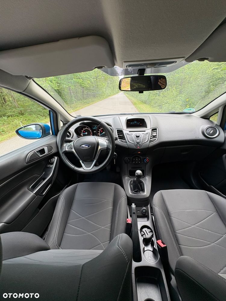 Ford Fiesta 1.25 Celebration - 10