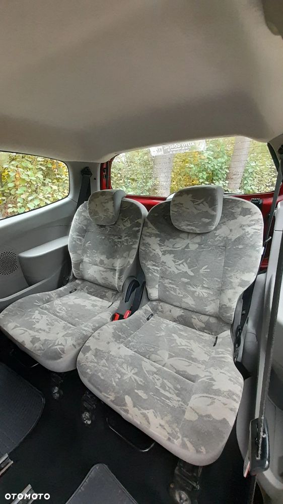 Renault Twingo - 21