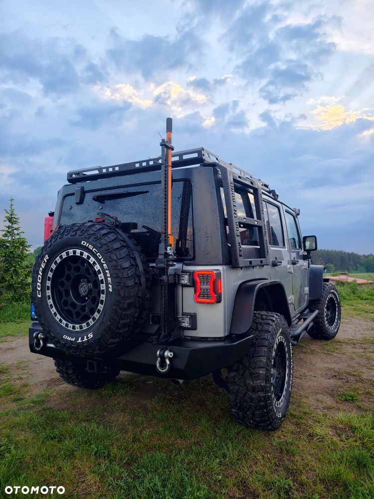 Jeep Wrangler - 7