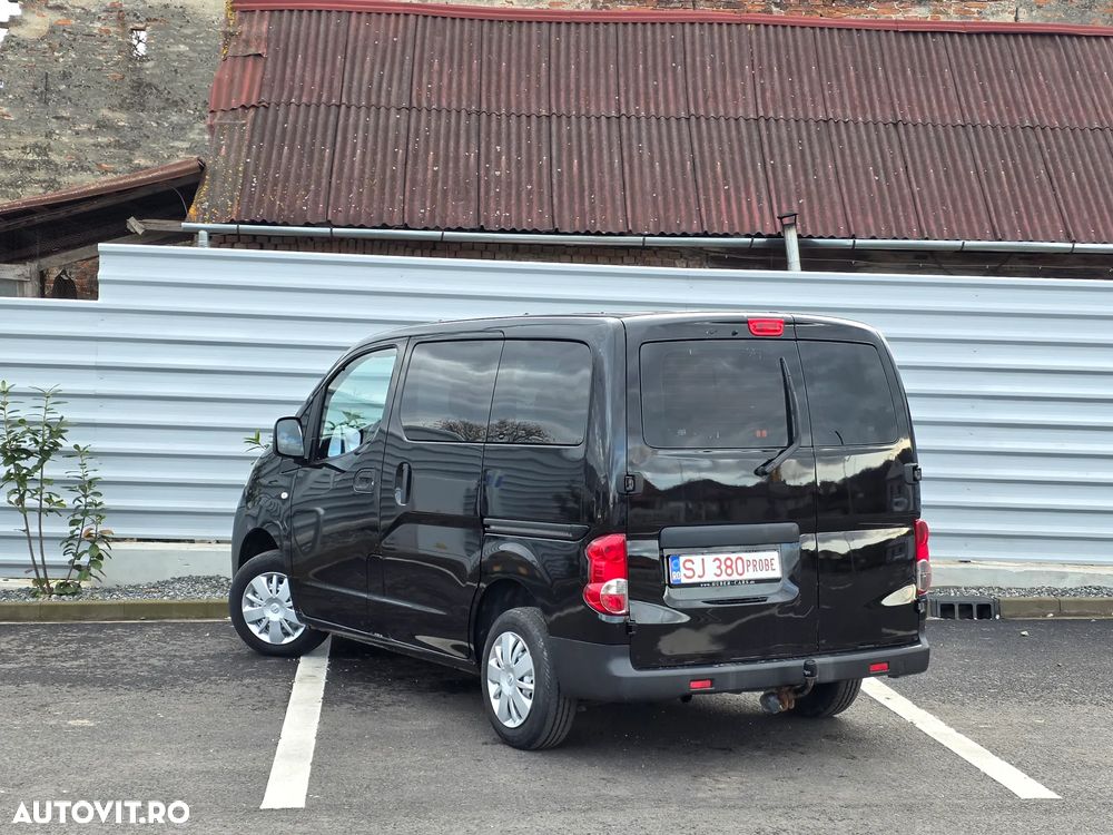 Nissan NV200 - 21