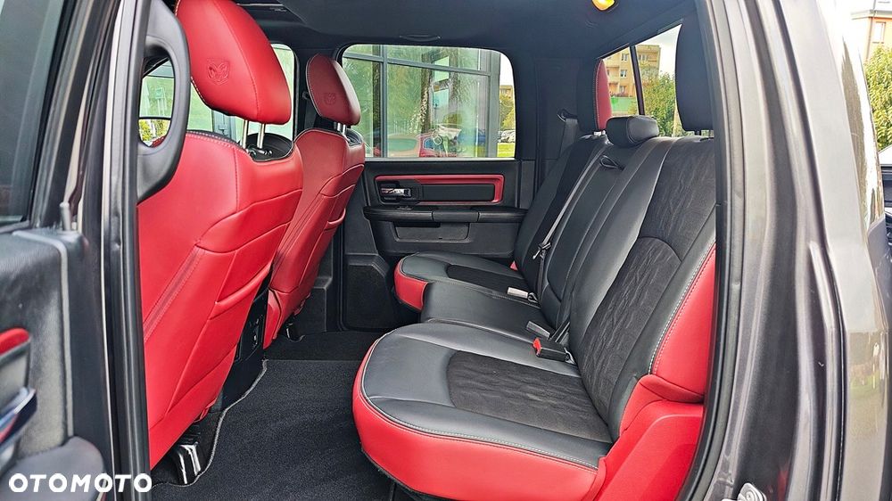 Dodge RAM 1500 5.7 4x4 - 22