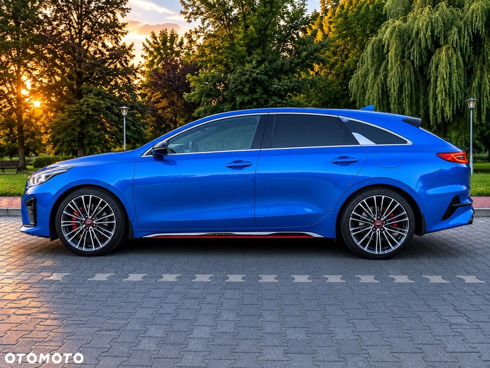 Kia ProCeed 1.6 T-GDI GT DCT - 8
