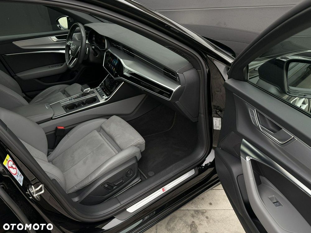 Audi A6 Avant 55 TFSI e quattro S tronic S line - 10