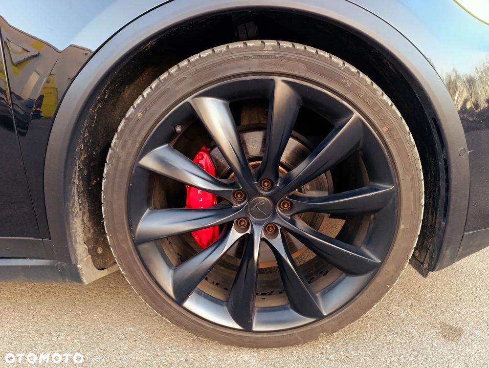 Tesla Model X Performance - 27