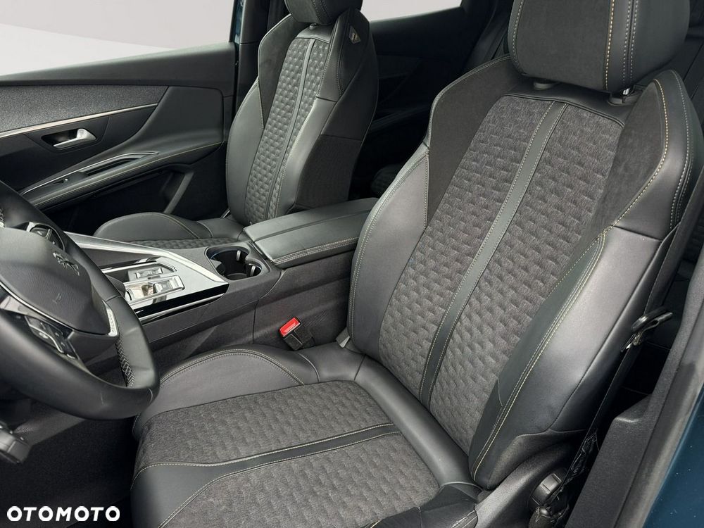 Peugeot 3008 - 13