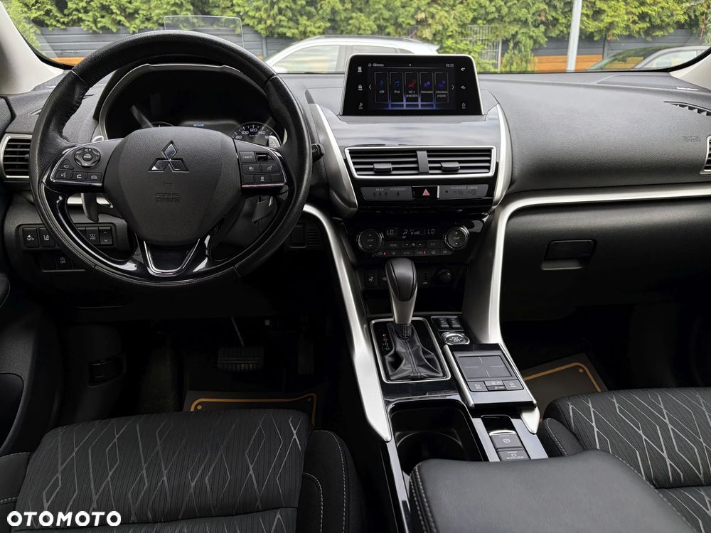 Mitsubishi Eclipse Cross 1.5 T GPF Intense Plus CVT 4WD - 36