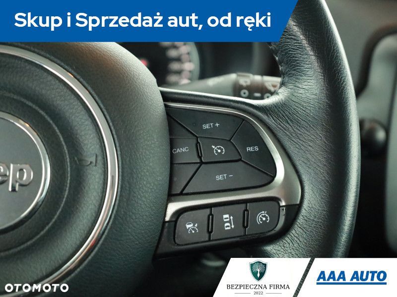 Jeep Renegade - 14
