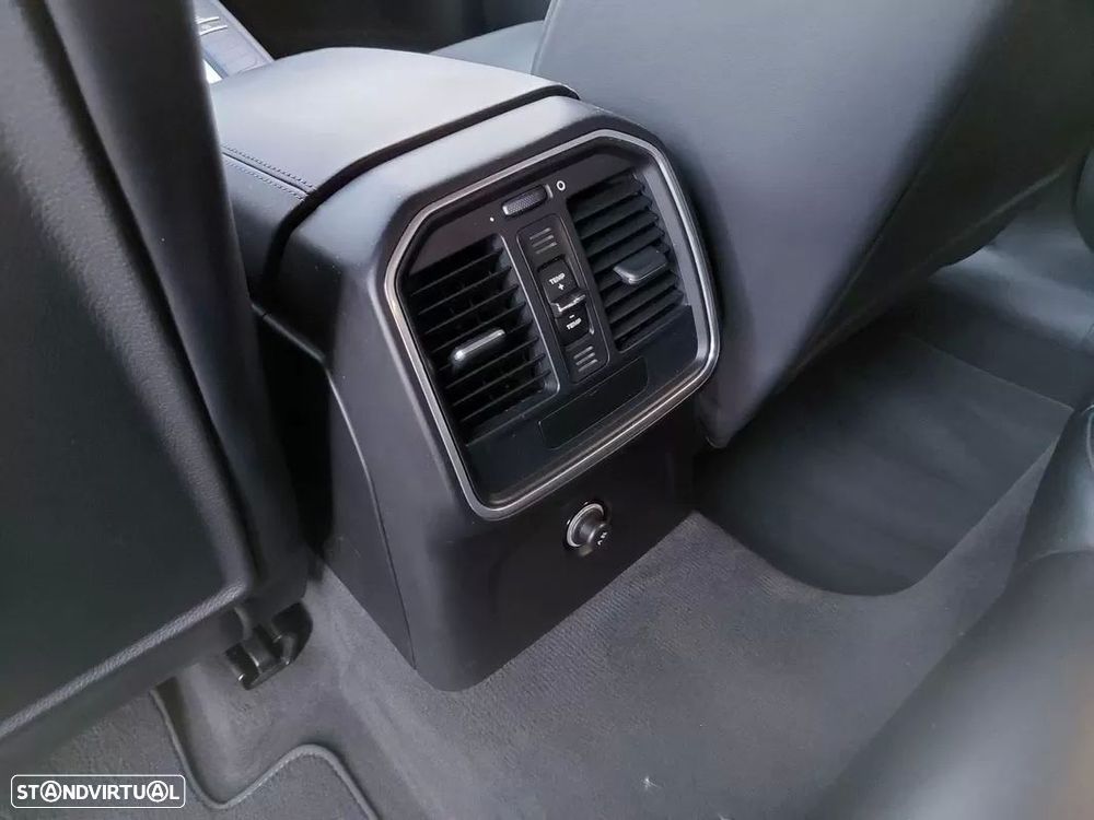 Porsche Macan S - 26