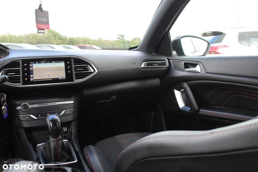 Peugeot 308 - 34