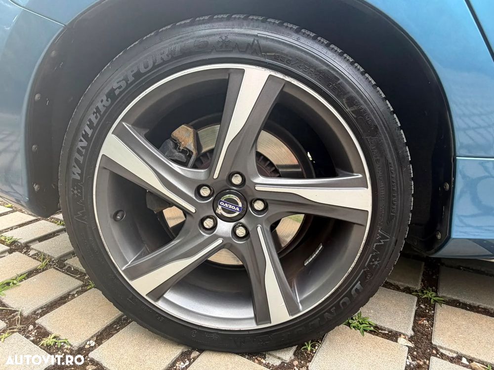Volvo V60 D5 AWD Summum - 11