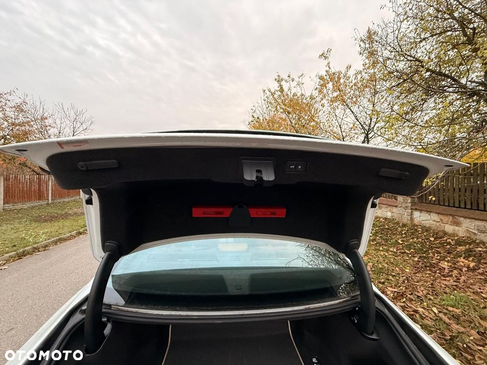 Audi A8 - 9