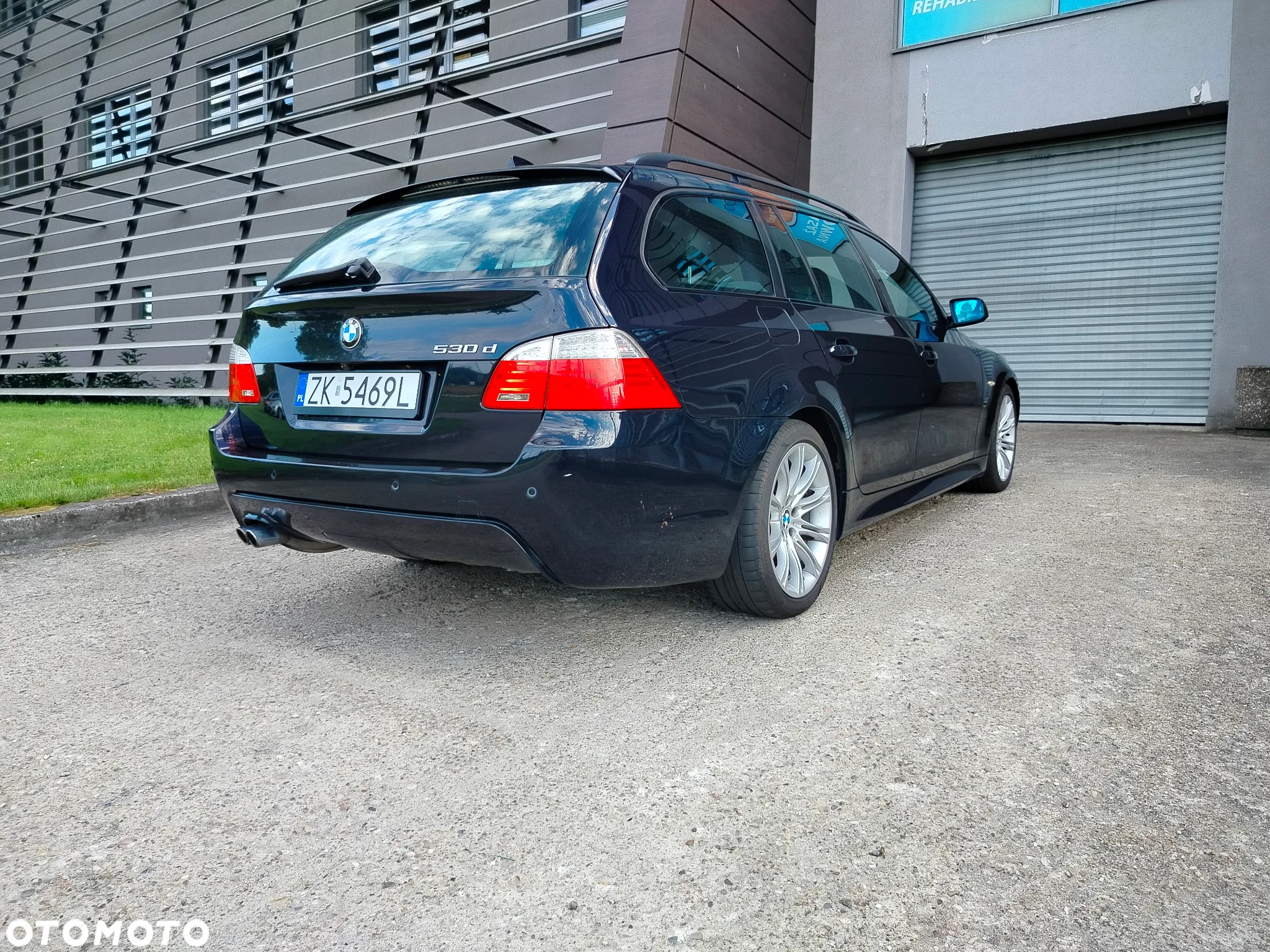 BMW Seria 5 530d Touring - 34