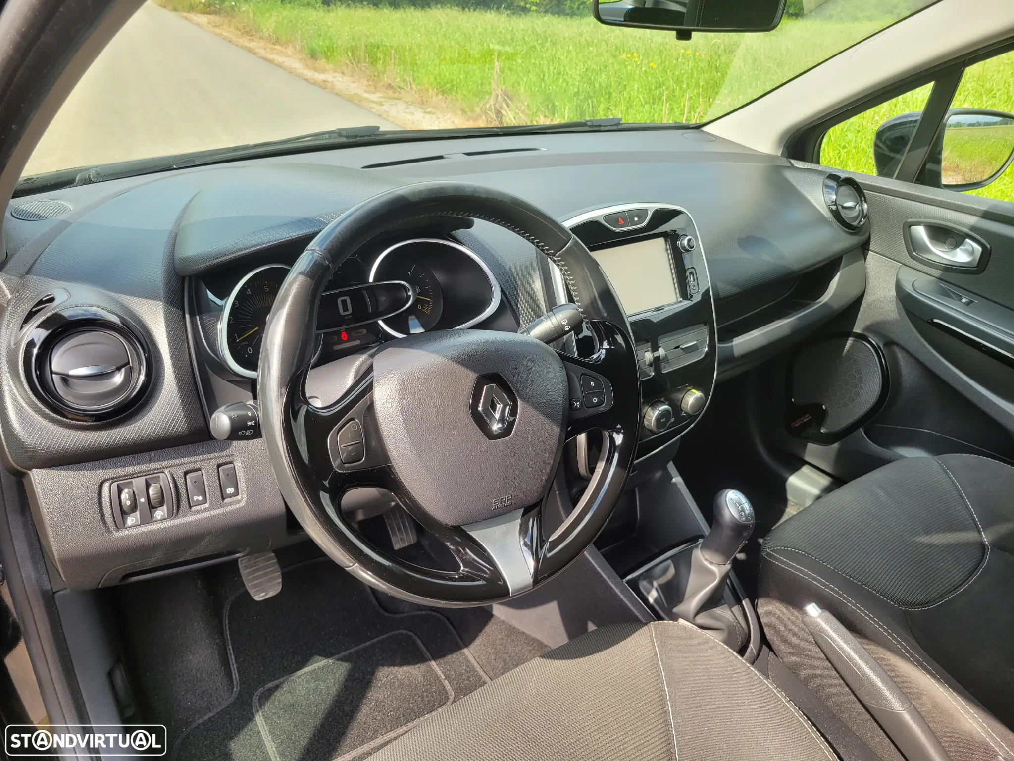 Renault Clio Sport Tourer 1.5 dCi Dynamique S 82g - 10