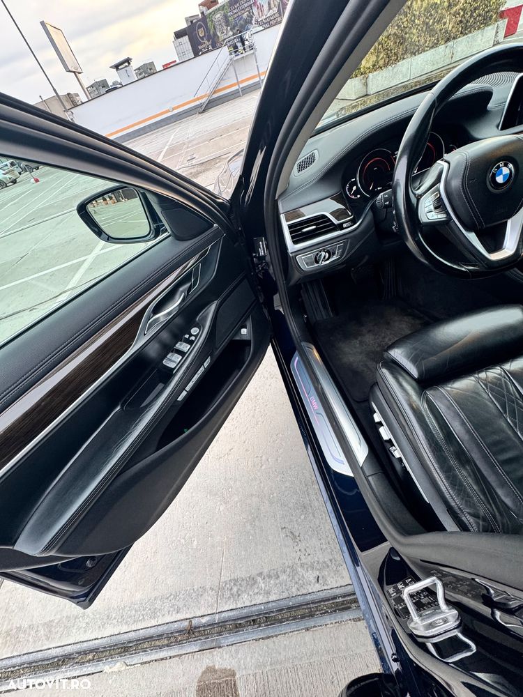 BMW Seria 7 730d xDrive - 7