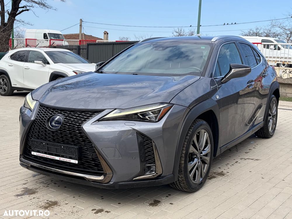 Lexus UX 250h (E-FOUR) F SPORT - 16