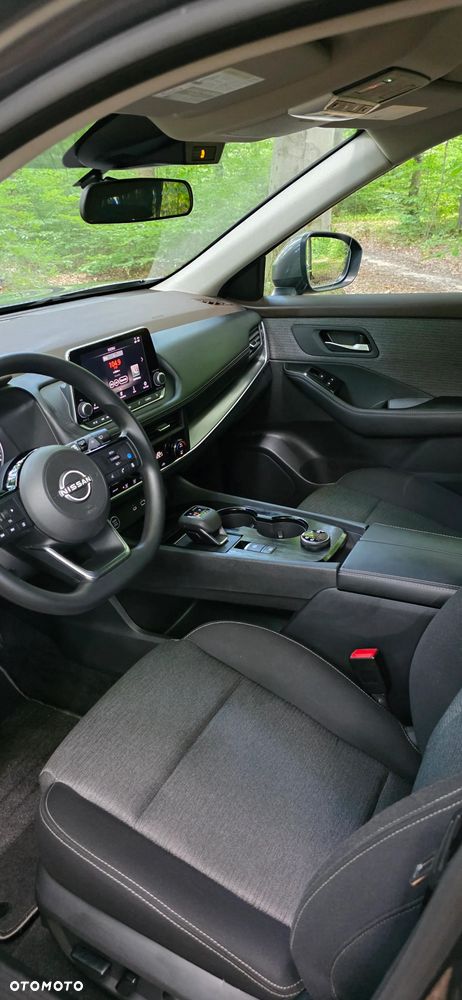 Nissan Rogue - 16