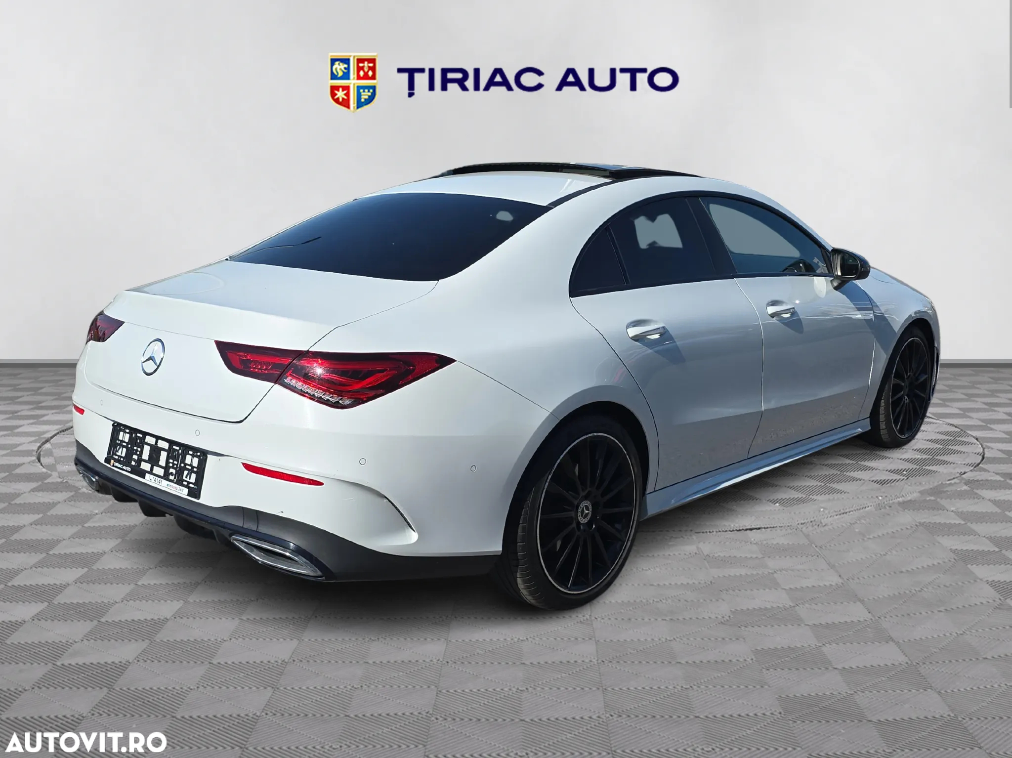 Mercedes-Benz CLA 220 d Coupe Aut. - 5