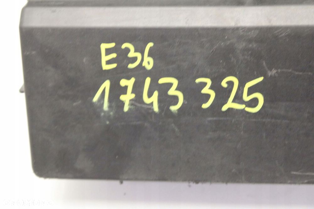 BMW 3 E36 WLOT KIEROWNICA POWIETRZA ŻALUZJA 1743325 - 8