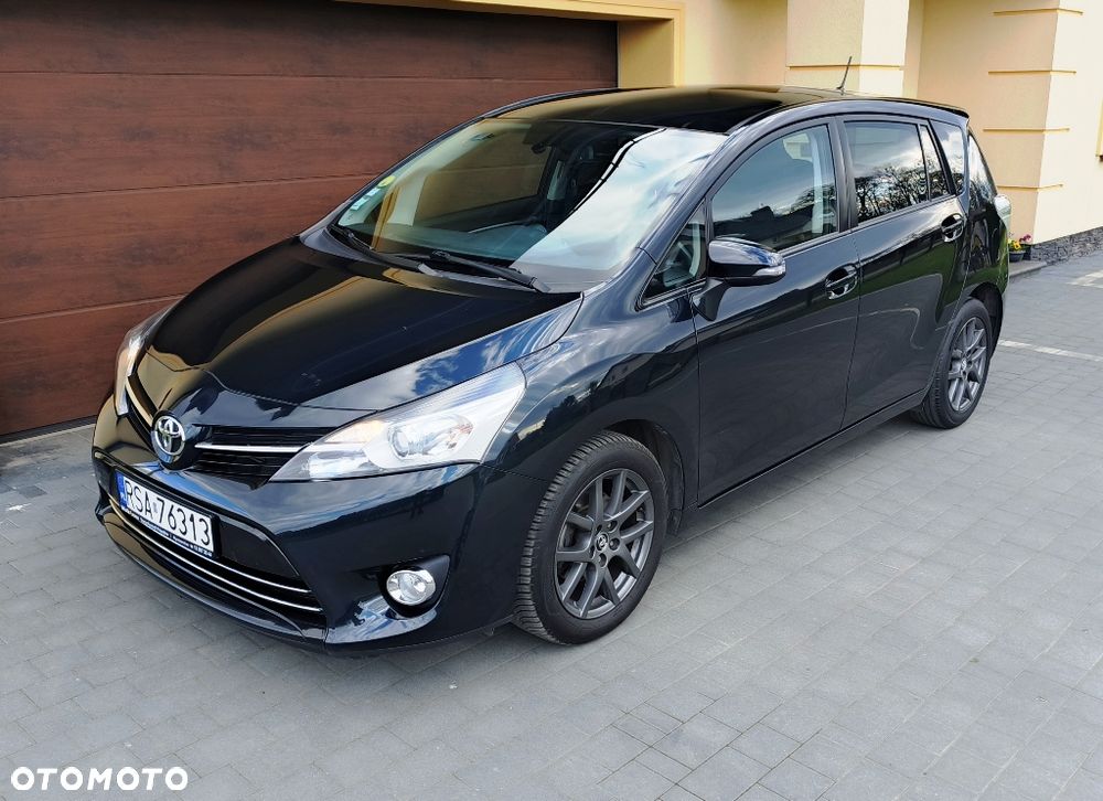 Toyota Verso 1.6 D-4D 5-Sitzer Start/Stop Executive - 8