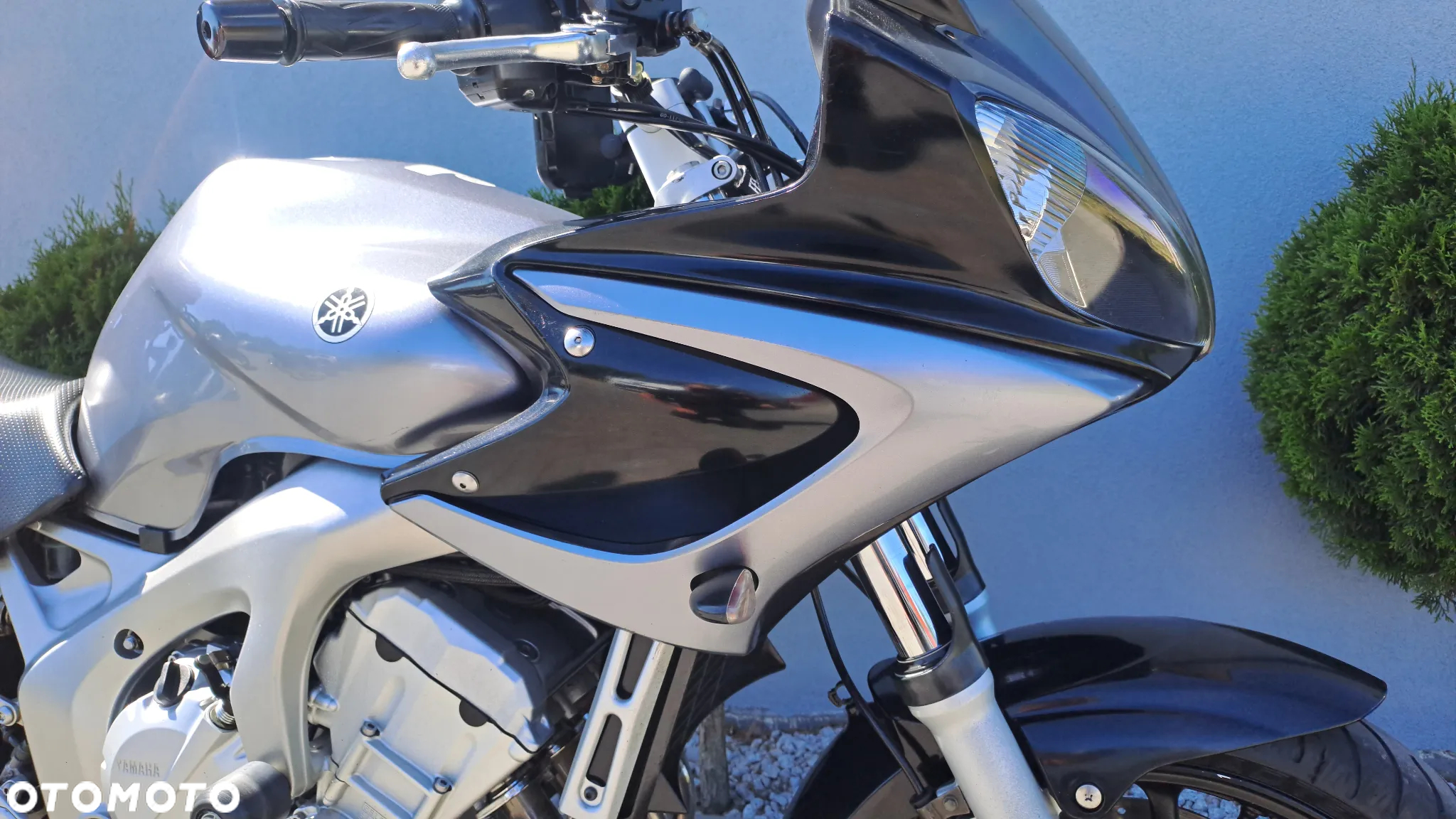 Yamaha FZ - 23