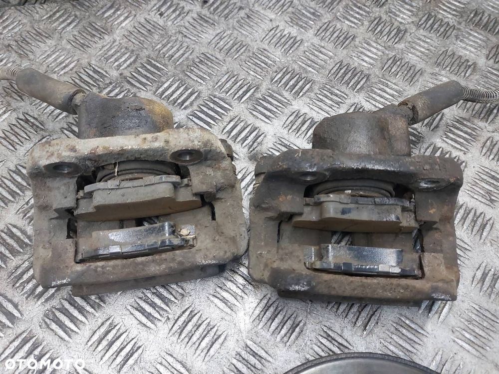 TARCZE HAMULCOWE PRZÓD + KLOCKI + ZACISKI RENAULT CLIO II 1.4 8V - 3