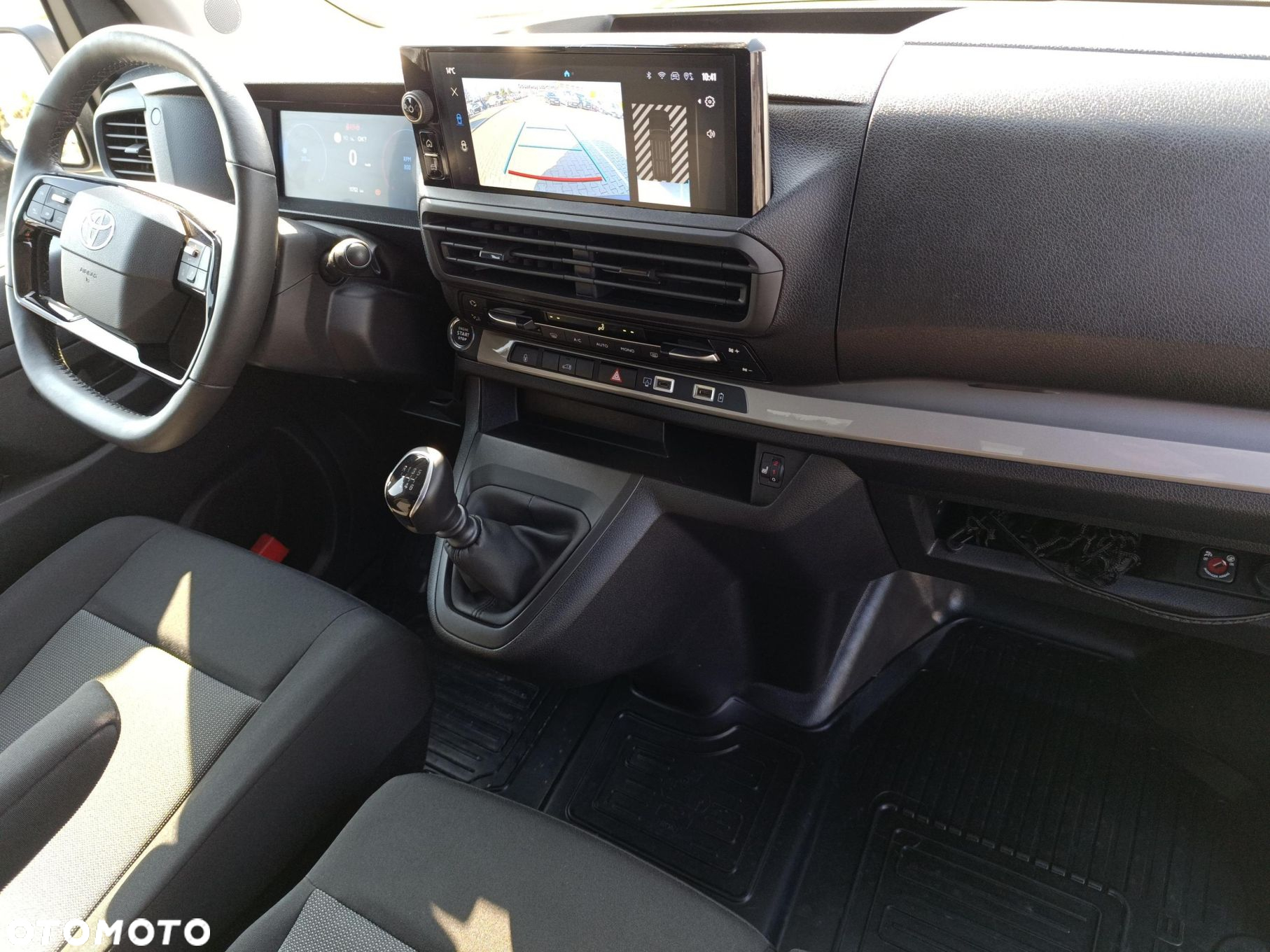 Toyota PROACE - 10