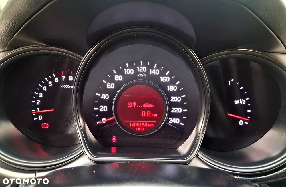 Kia Ceed 1.4 CVVT Dream Team Edition - 28