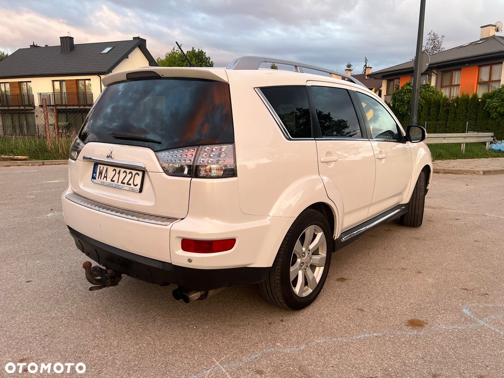 Mitsubishi Outlander 2.0 DI-D 4WD Intense - 7