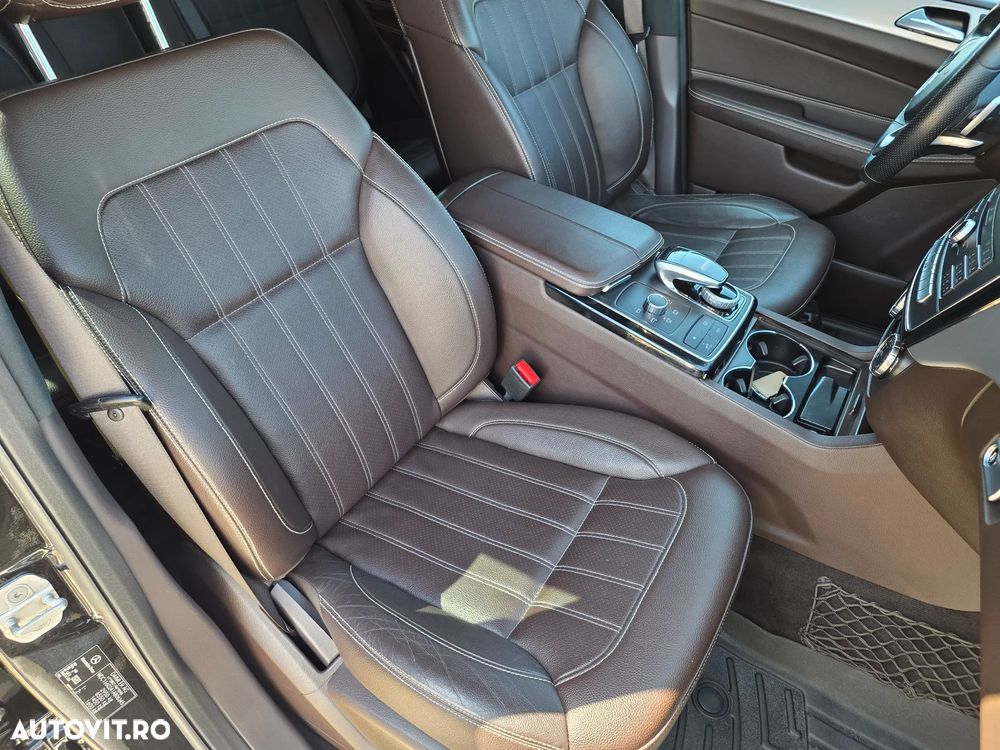 Mercedes-Benz GLE - 16